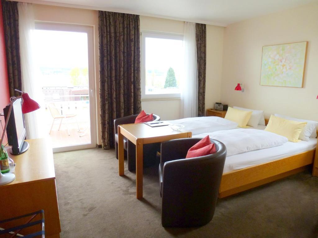 Hotel Alpenblick Garni ユーバーリンゲン 部屋 写真